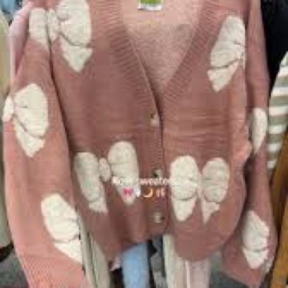 Threaded Leaf Beautiful Bow Cardigan Super Soft - Picture 2 of 4